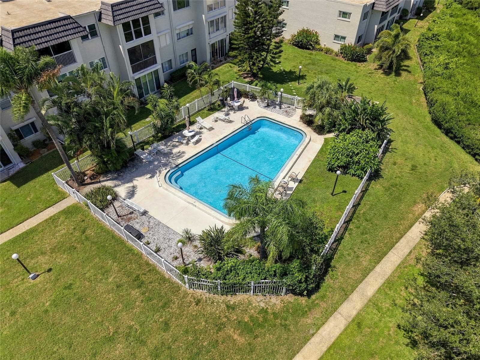 Condominium at 4601 CHANCELLOR ST NE #143, ST PETERSBURG, photo 27 of 36