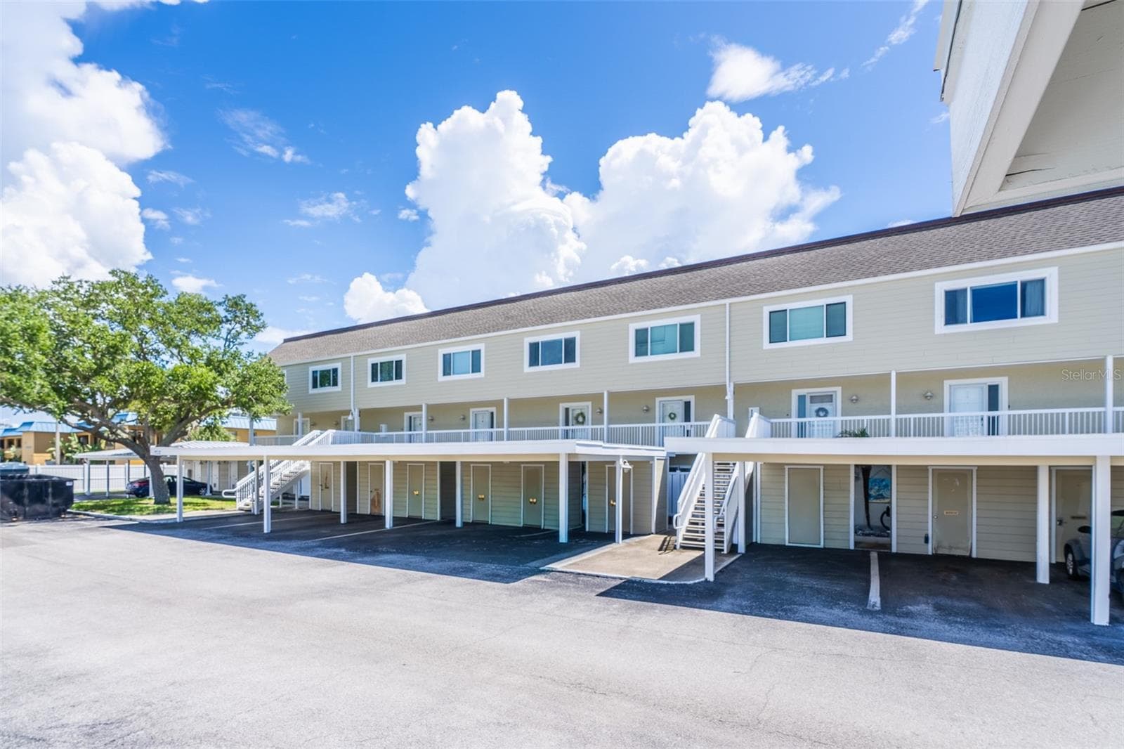 433 S PAULA DR #21