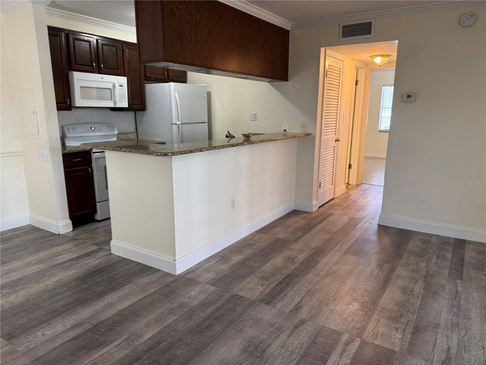 Condominium at 5306 W KENNEDY BLVD #112, TAMPA, photo 10 of 51