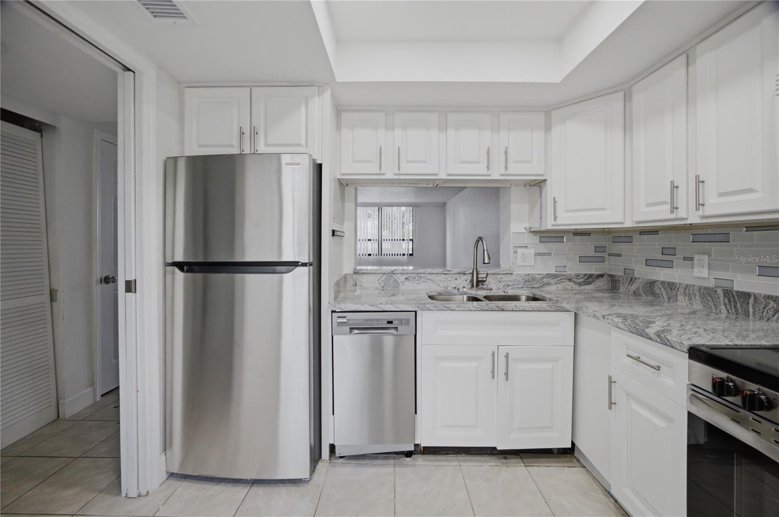 Condominium at 2617 COVE CAY DR #103, CLEARWATER, photo 8 of 34