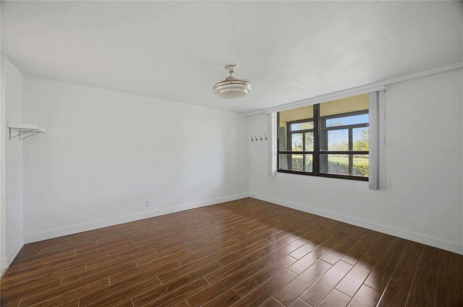 Condominium at 2617 COVE CAY DR #103, CLEARWATER, photo 9 of 34