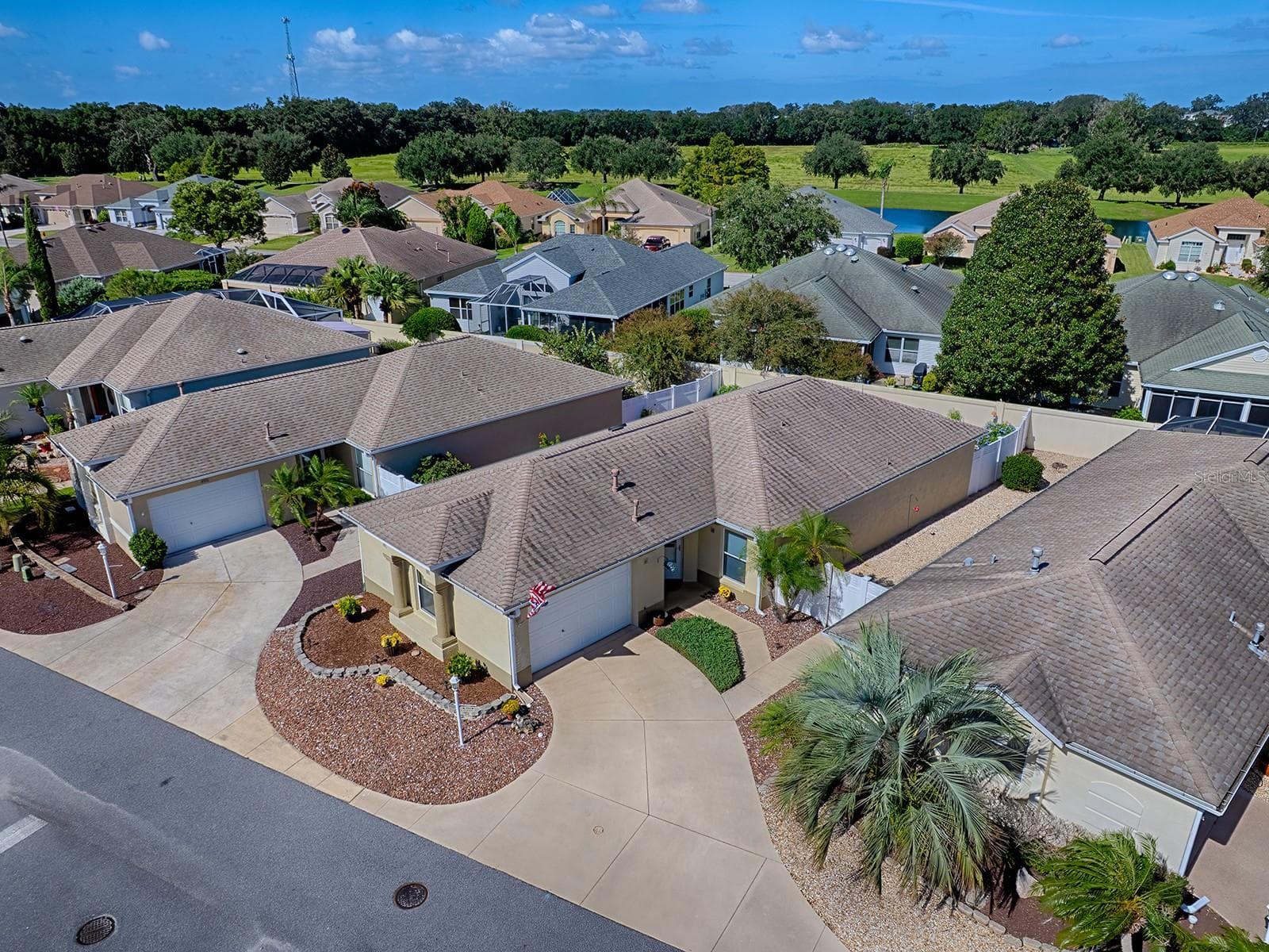 Another overhead shot - 484 AINTREE LN, THE VILLAGES