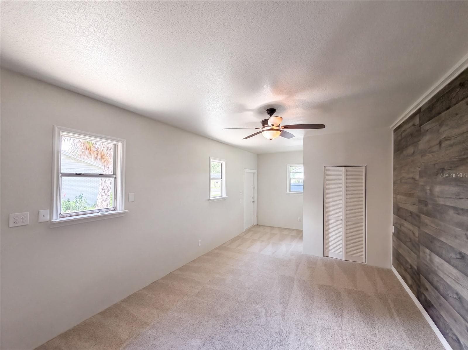 Single Family Residence at 335 E HOFFMAN ST, LAKE ALFRED, photo 14 of 18