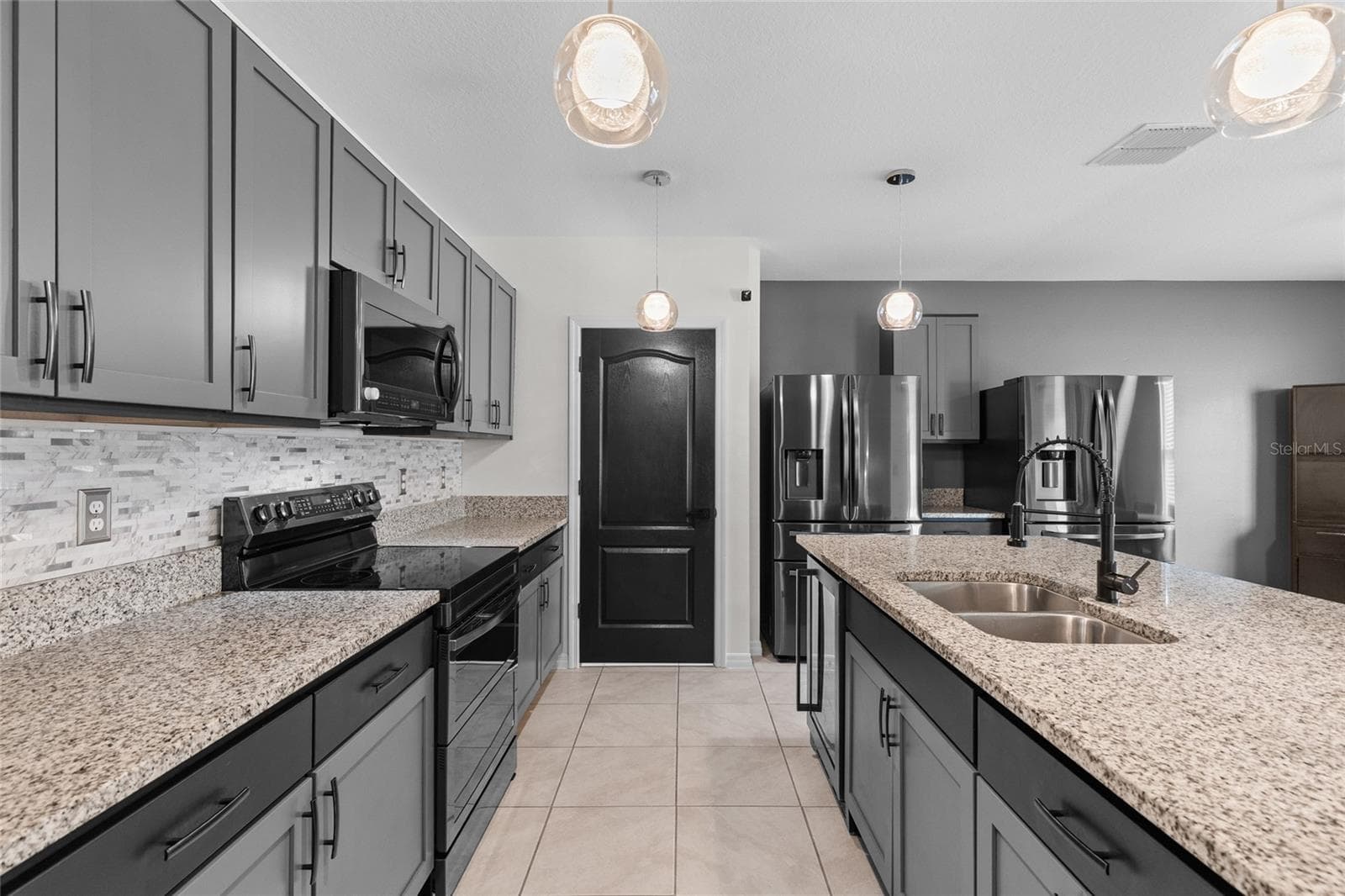 Single Family Residence at 146 RIP CORD LN, DELAND, photo 13 of 48
