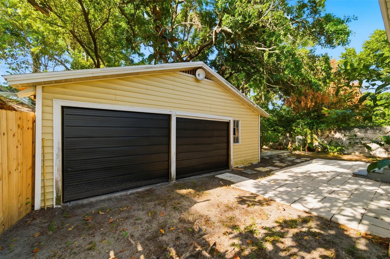 Single Family Residence at 3607 E 24TH AVE, TAMPA, photo 38 of 46