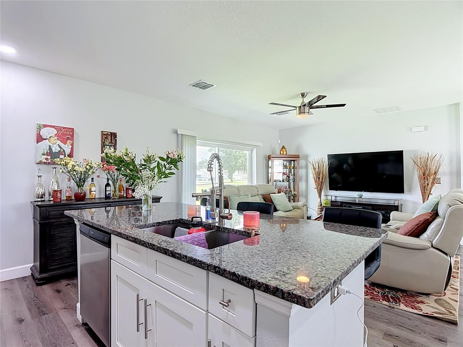 Kitchen - 668 DROMEDARY CT, POINCIANA