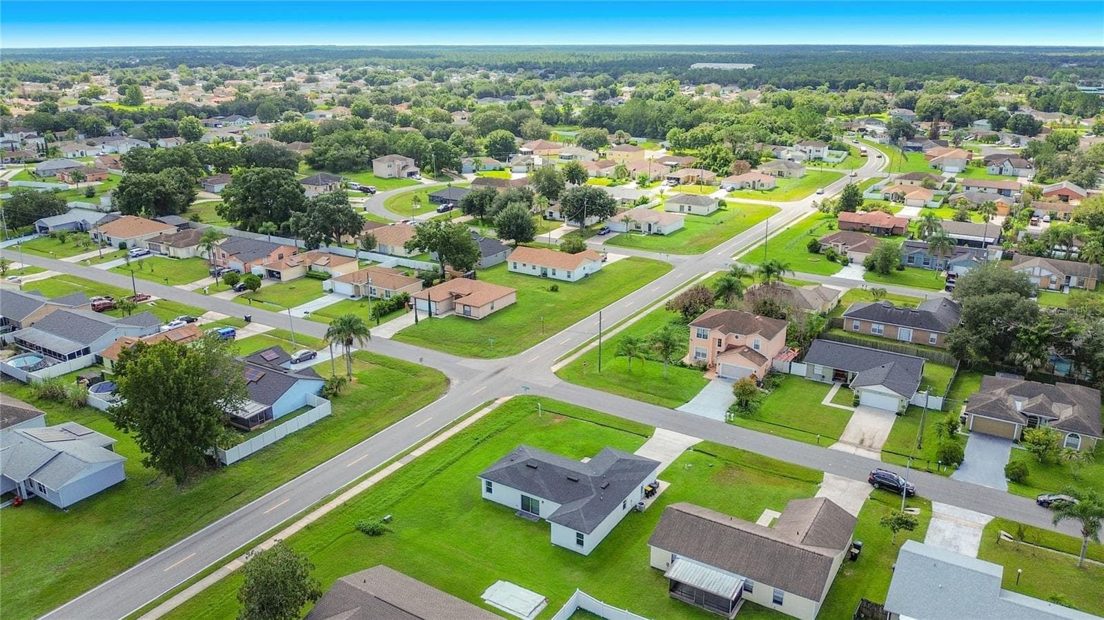 Single Family Residence at 668 DROMEDARY CT, POINCIANA, photo 37 of 55