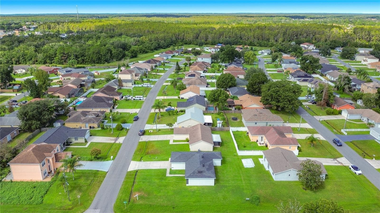 Single Family Residence at 668 DROMEDARY CT, POINCIANA, photo 41 of 55
