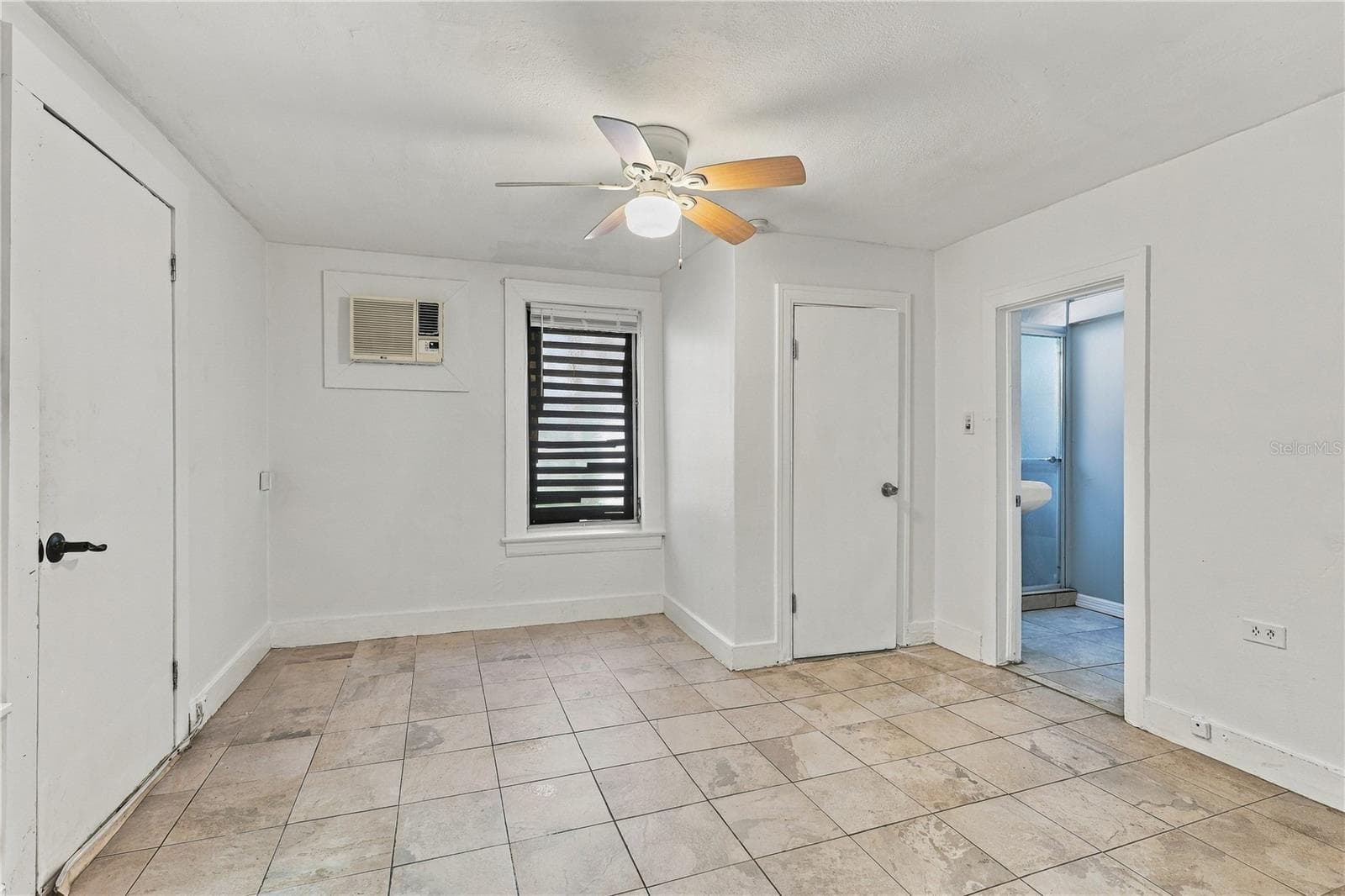 Single Family Residence at 146 13TH AVE NE, ST PETERSBURG, photo 24 of 41