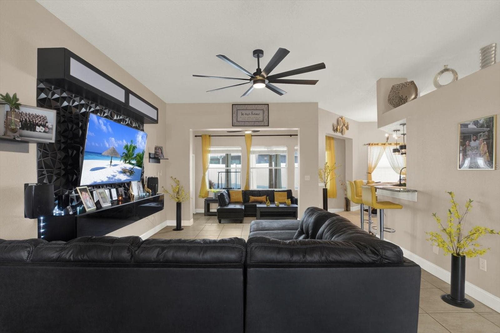 Single Family Residence at 9656 FOX HEARST RD, TAMPA, photo 6 of 33