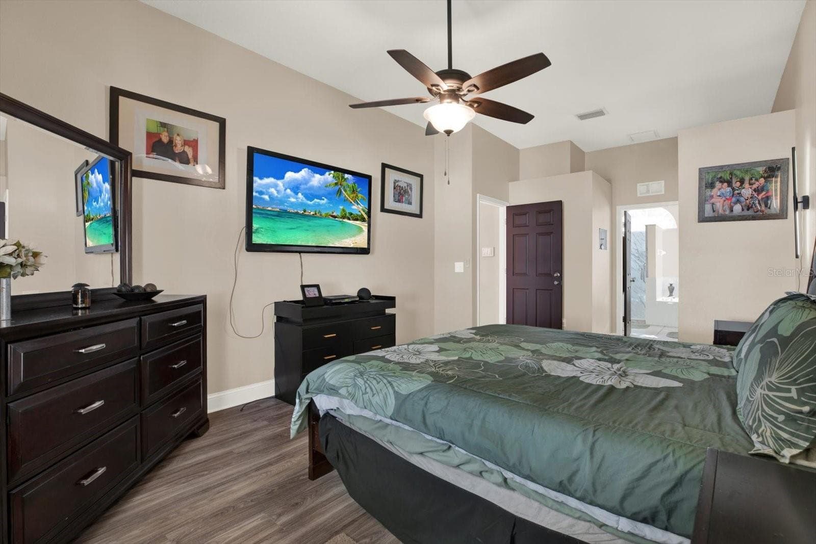 Single Family Residence at 9656 FOX HEARST RD, TAMPA, photo 19 of 33