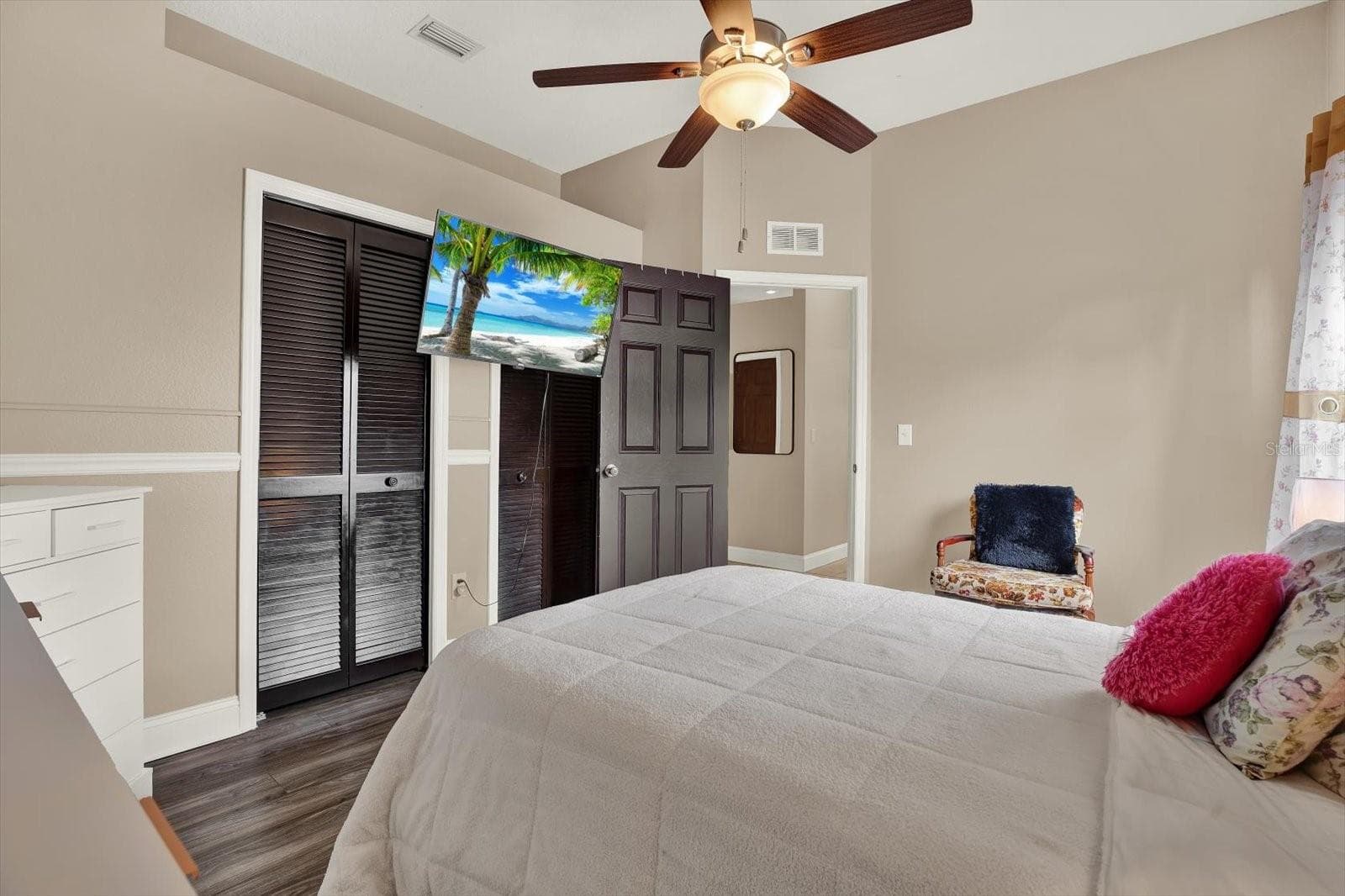Single Family Residence at 9656 FOX HEARST RD, TAMPA, photo 23 of 33