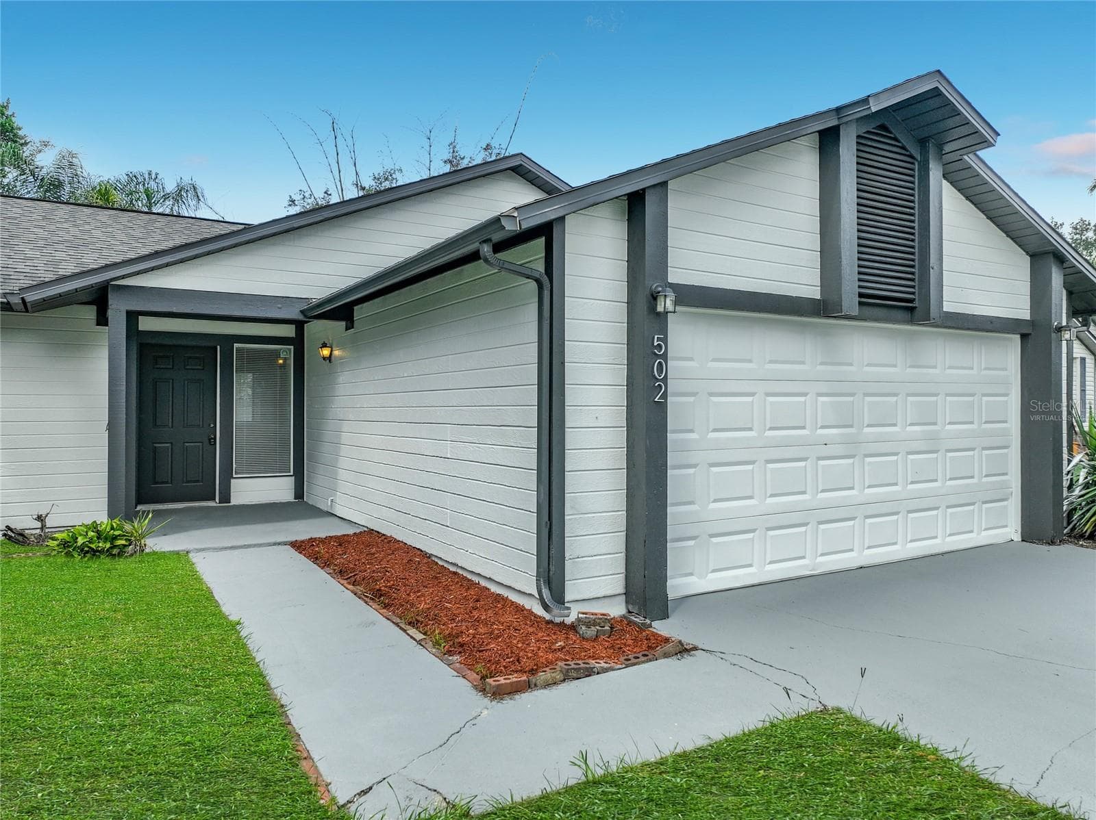 Virtually Staged Grass - 502 HAGER DR, OCOEE