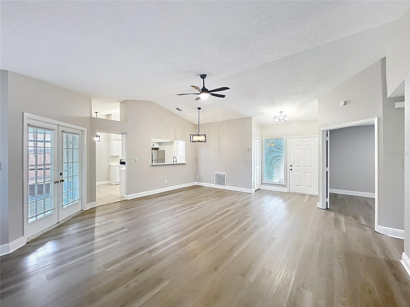 Single Family Residence at 502 HAGER DR, OCOEE, photo 15 of 60