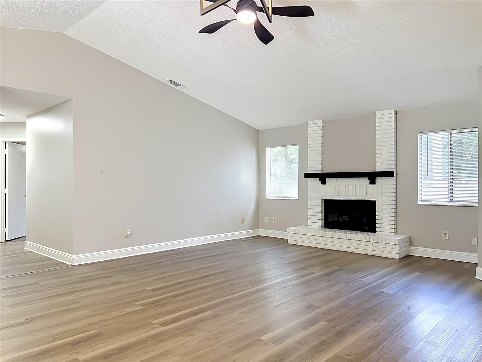 Single Family Residence at 502 HAGER DR, OCOEE, photo 18 of 60