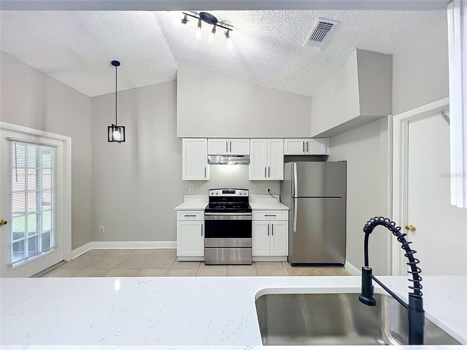 Single Family Residence at 502 HAGER DR, OCOEE, photo 23 of 60