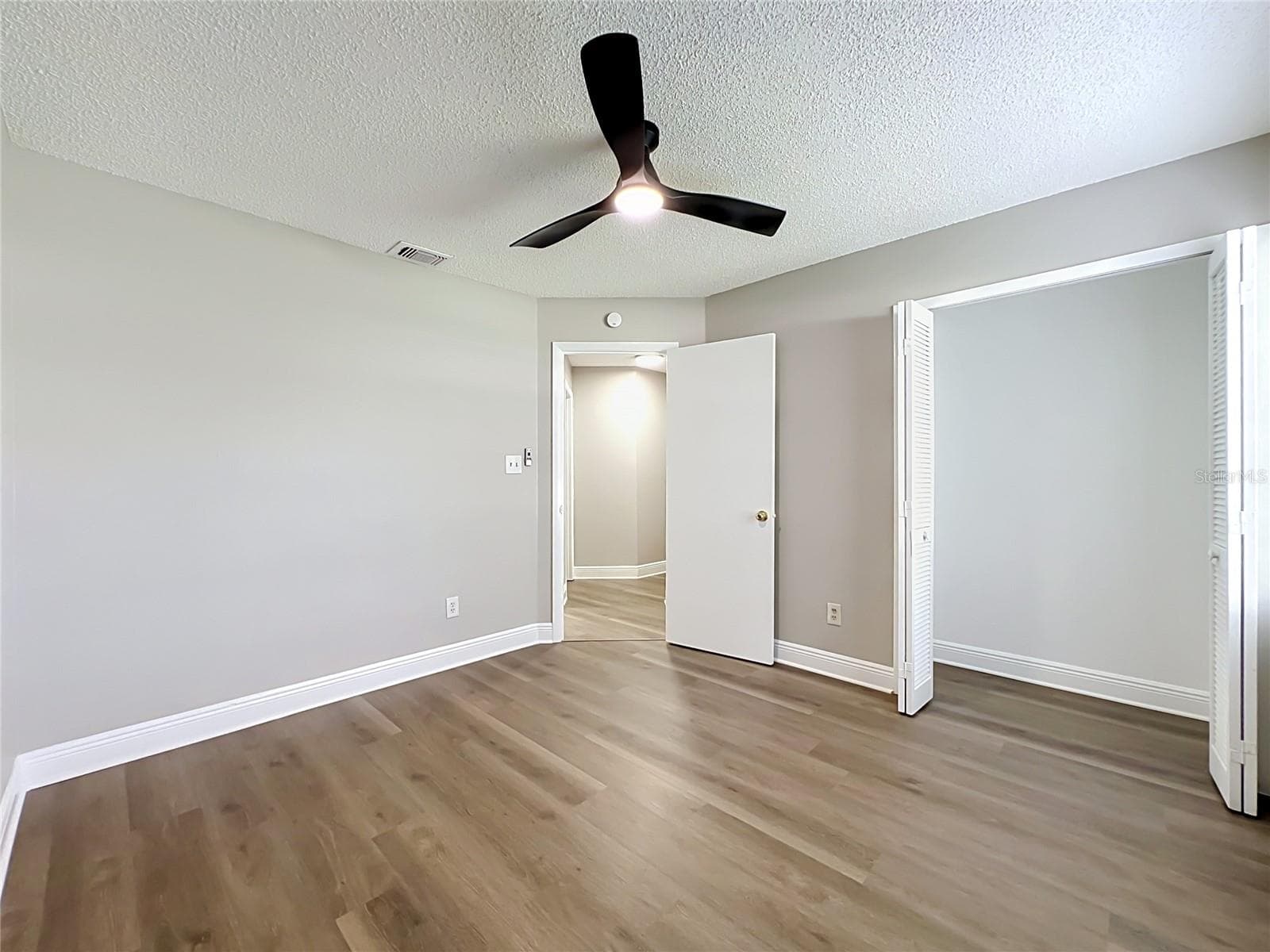 Single Family Residence at 502 HAGER DR, OCOEE, photo 36 of 60