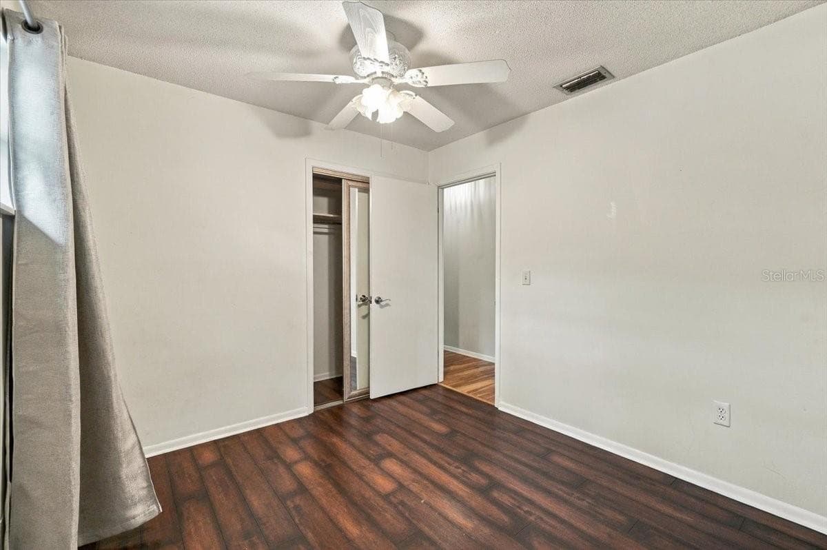 Single Family Residence at 611 E HIGHLAND DR, LAKELAND, photo 33 of 52