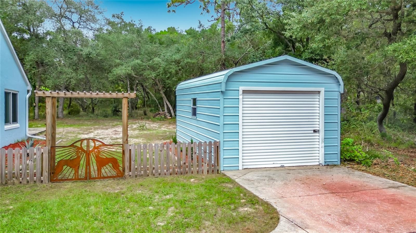 1 car detached garage - 1821 W BEGONIA DR, BEVERLY HILLS