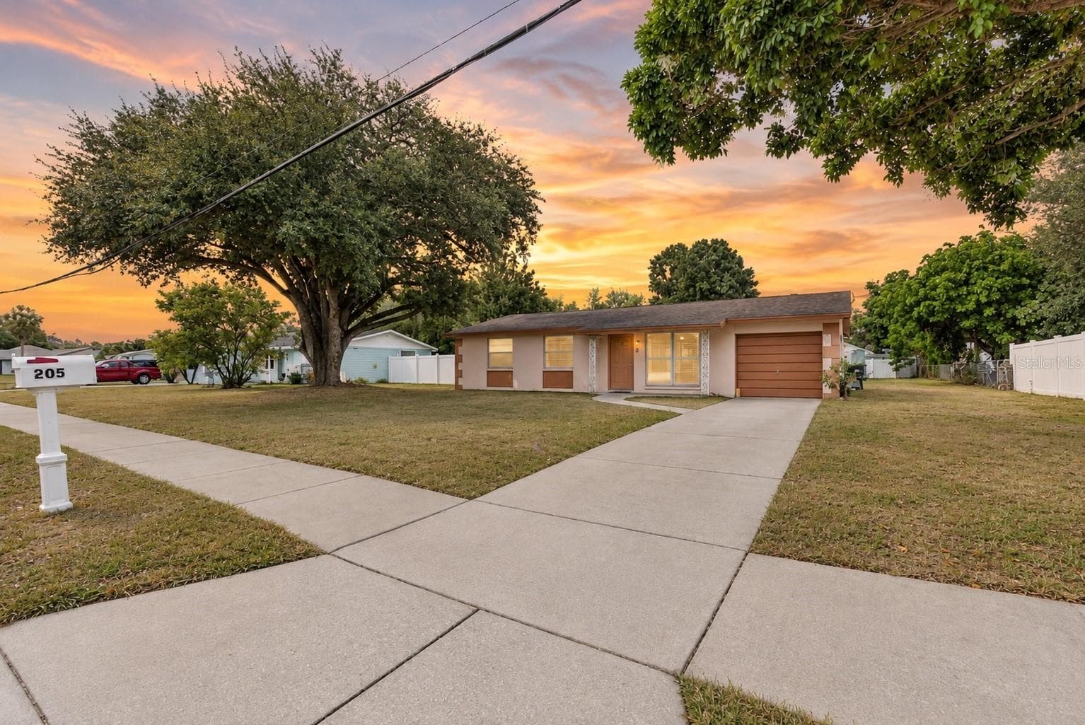205 MILLER MAC RD