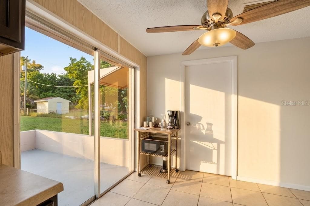 Single Family Residence at 205 MILLER MAC RD, APOLLO BEACH, photo 11 of 27