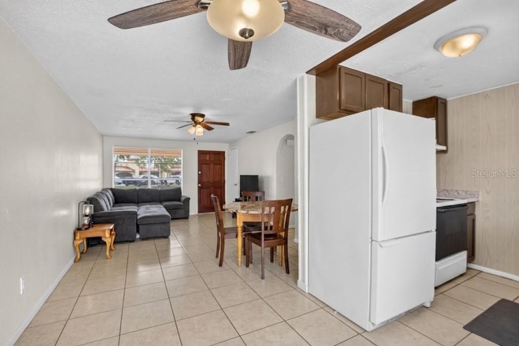 Single Family Residence at 205 MILLER MAC RD, APOLLO BEACH, photo 12 of 27