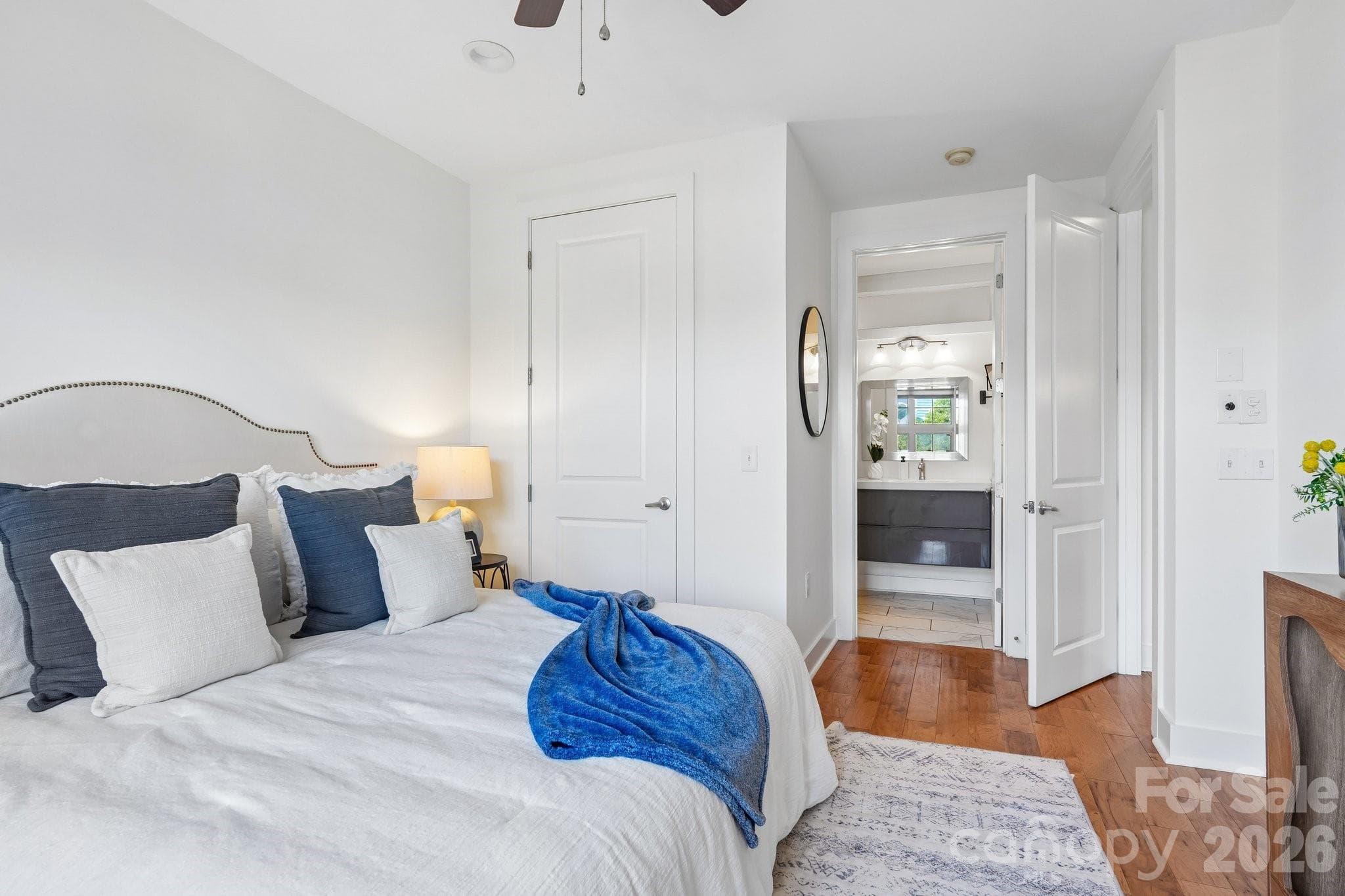 Condominium at 1101 W 1st Street, Charlotte, photo 21 of 42