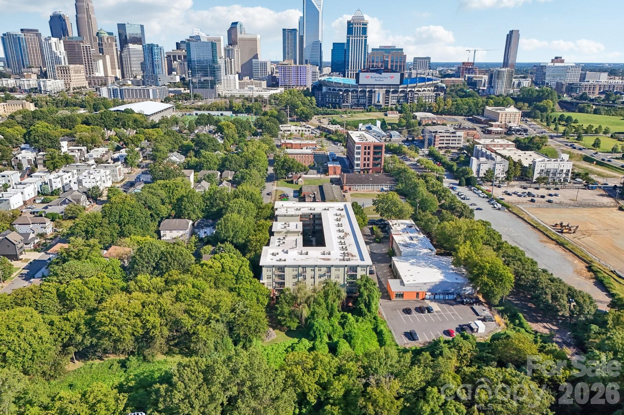 Condominium at 1101 W 1st Street, Charlotte, photo 35 of 42