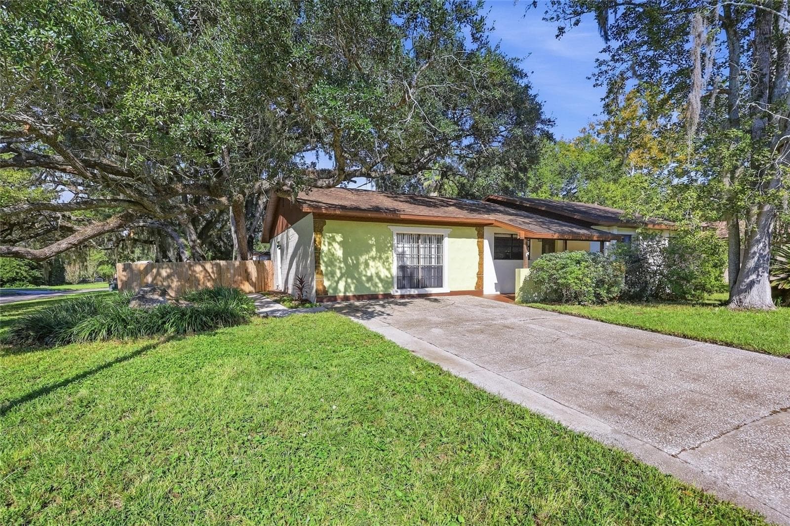 1310 SW 76TH DR