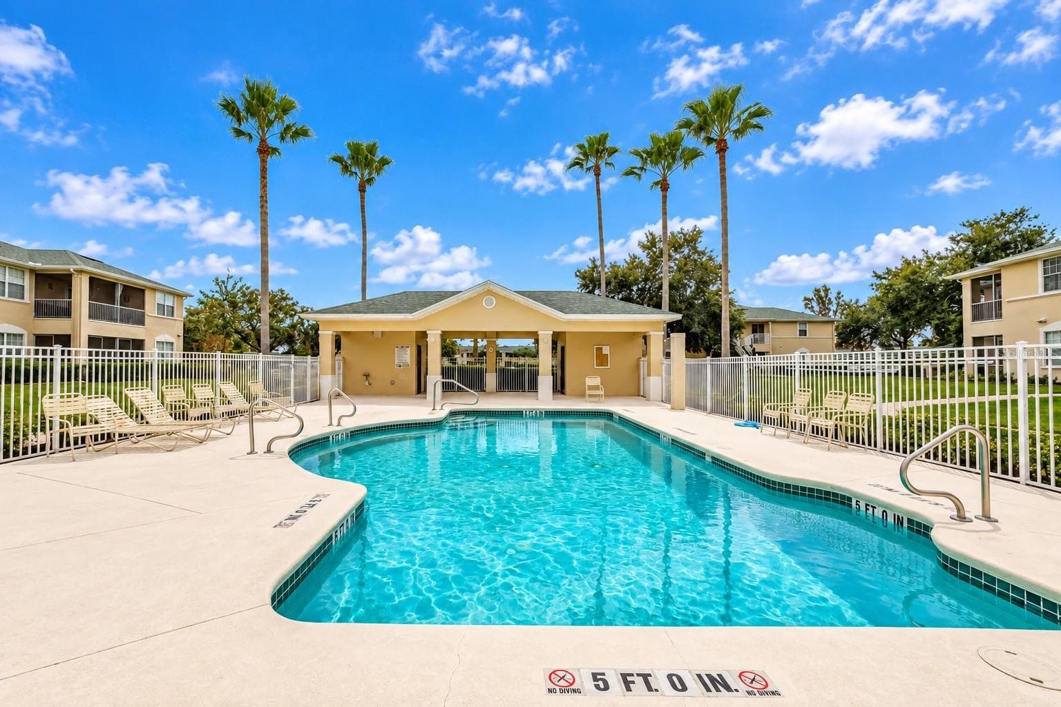Community Pool - 830 AIRPORT RD #111, PORT ORANGE