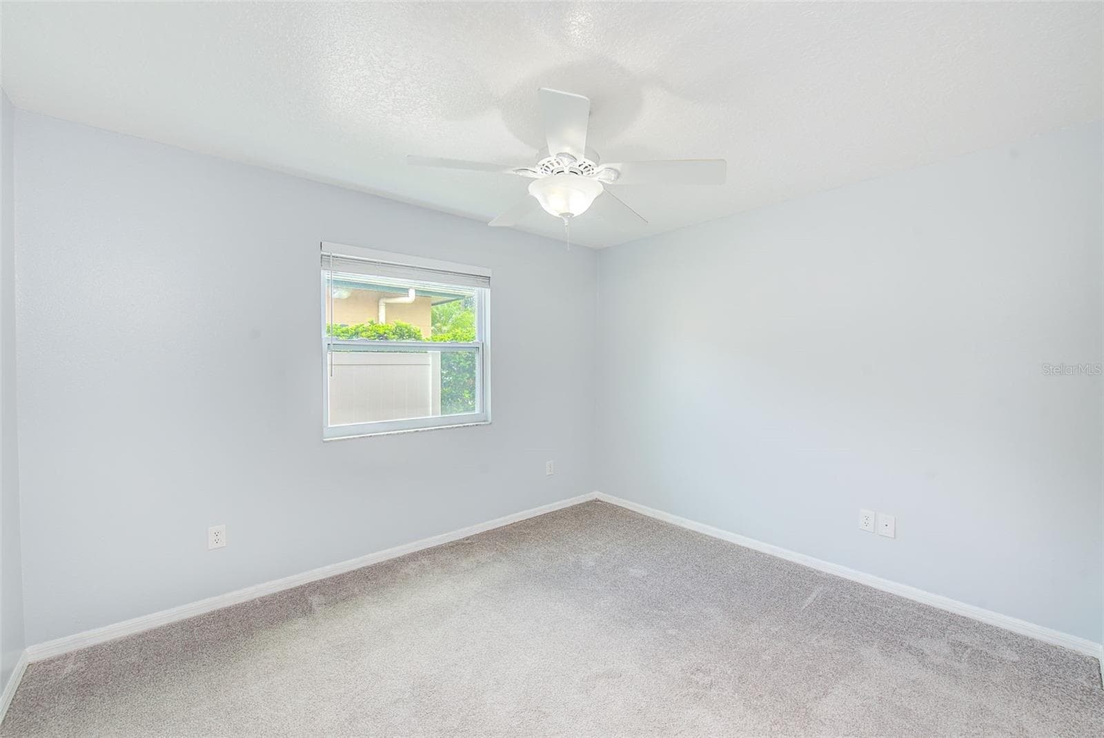 Single Family Residence at 3106 FEATHERWOOD CT, CLEARWATER, photo 32 of 57