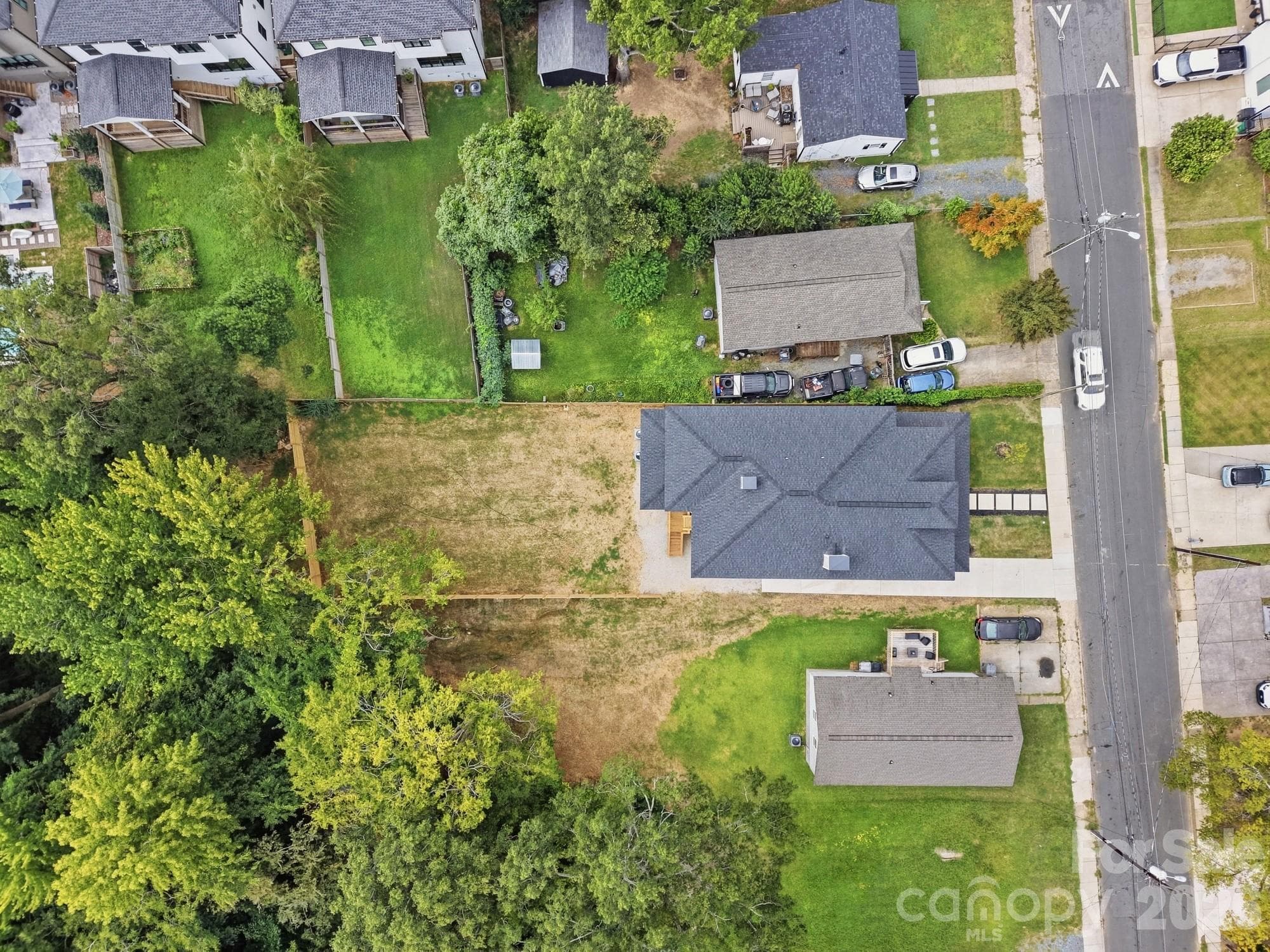 Single Family Residence at 1412 Kennon Street, Charlotte, photo 42 of 45