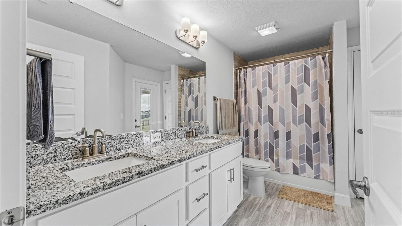 Single Family Residence at 5292 TENNESSEE RIDGE CT, AUBURNDALE, photo 32 of 45