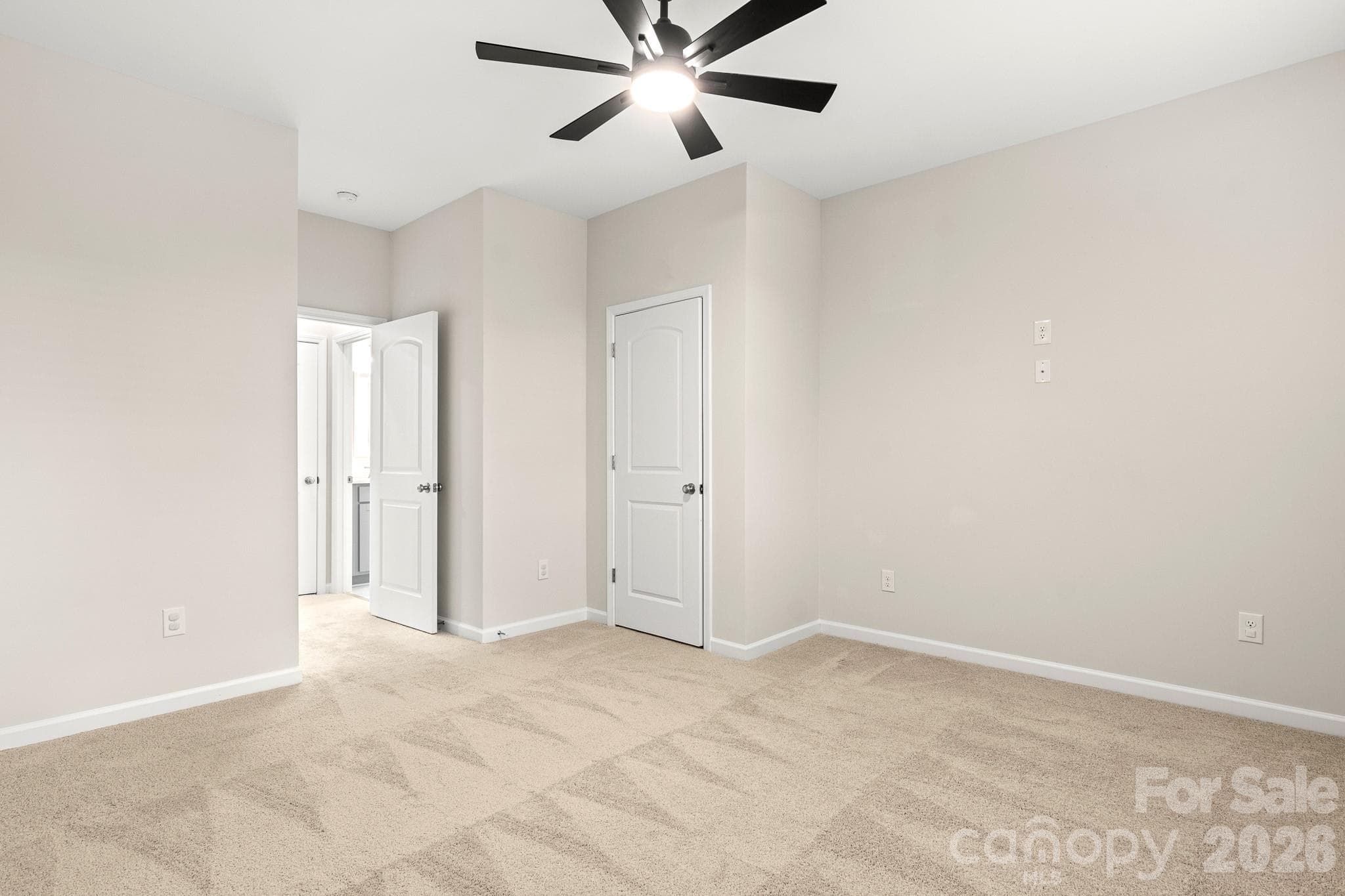 Single Family Residence at 2005 Germany Drive, Dallas, photo 37 of 48