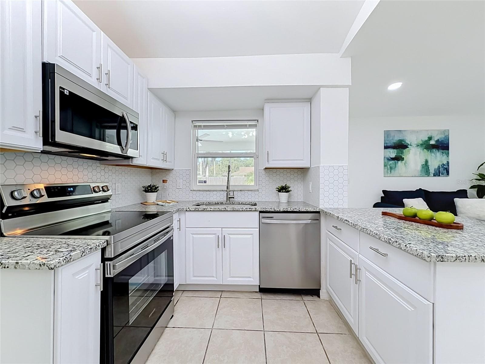 Single Family Residence at 3354 TCU BLVD, ORLANDO, photo 11 of 32