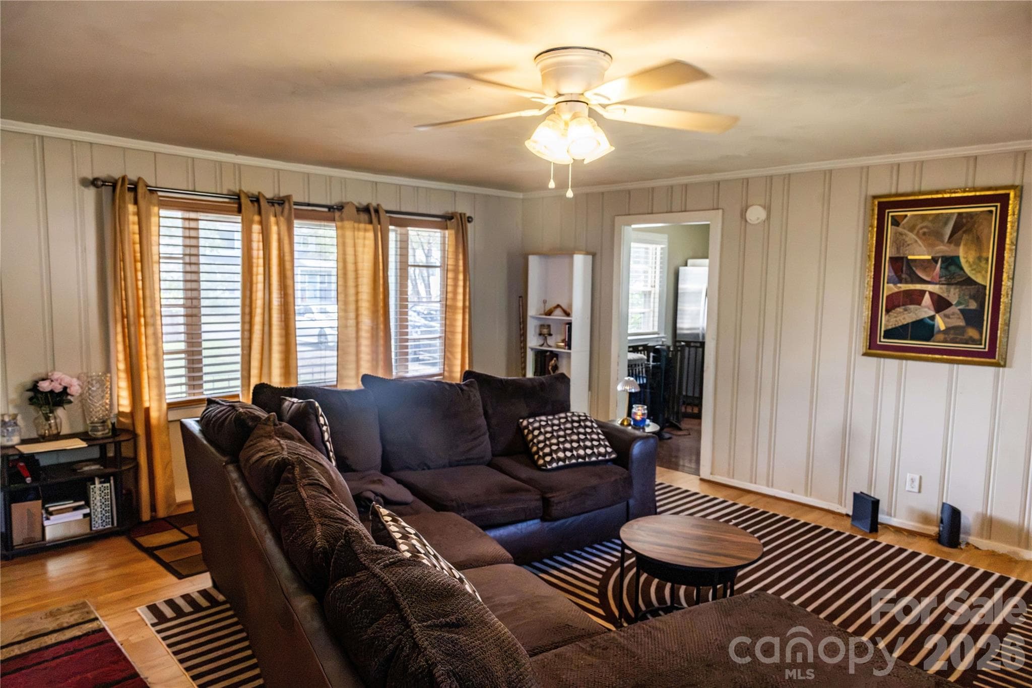 Single Family Residence at 3828 Plainview Road, Charlotte, photo 3 of 19