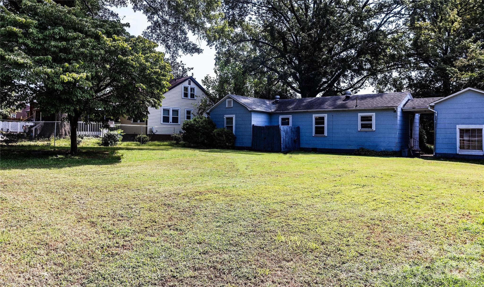 Single Family Residence at 3828 Plainview Road, Charlotte, photo 19 of 19