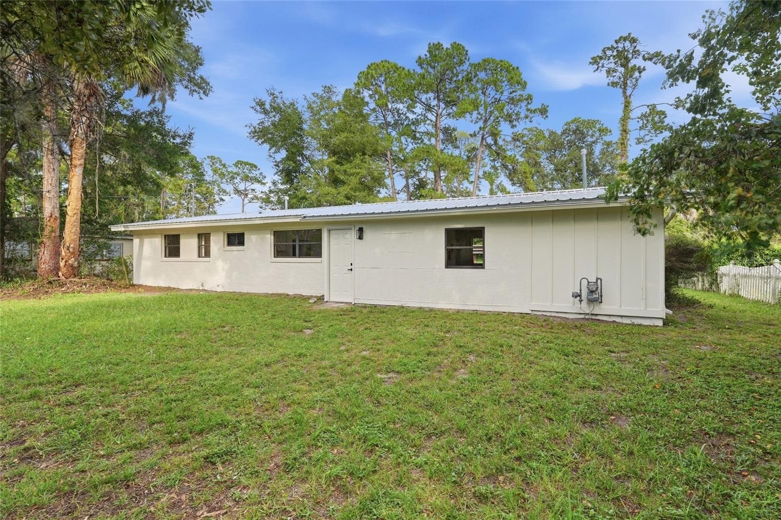 Single Family Residence at 2208 NE 15TH TER, GAINESVILLE, photo 24 of 28