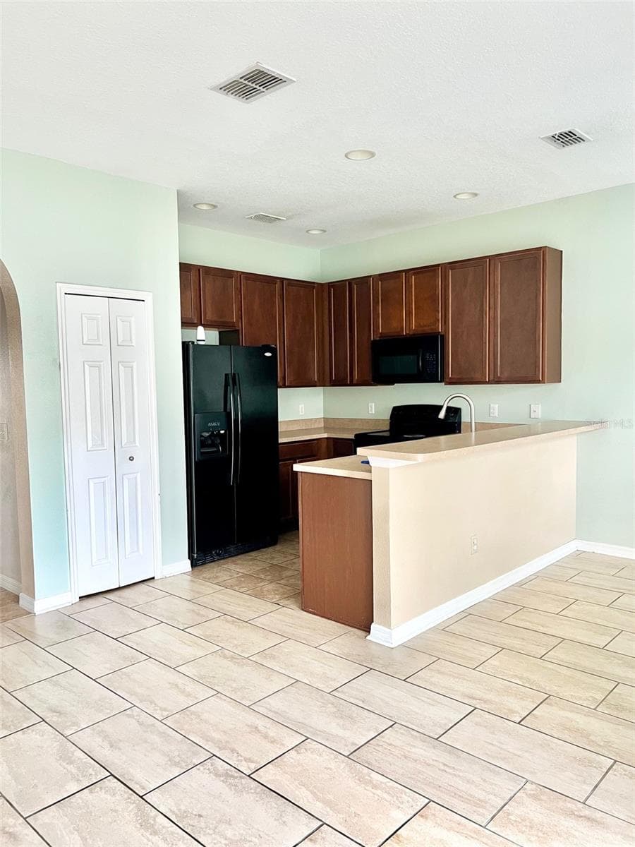 Townhouse at 12137 CITRUSWOOD DR, ORLANDO, photo 5 of 30