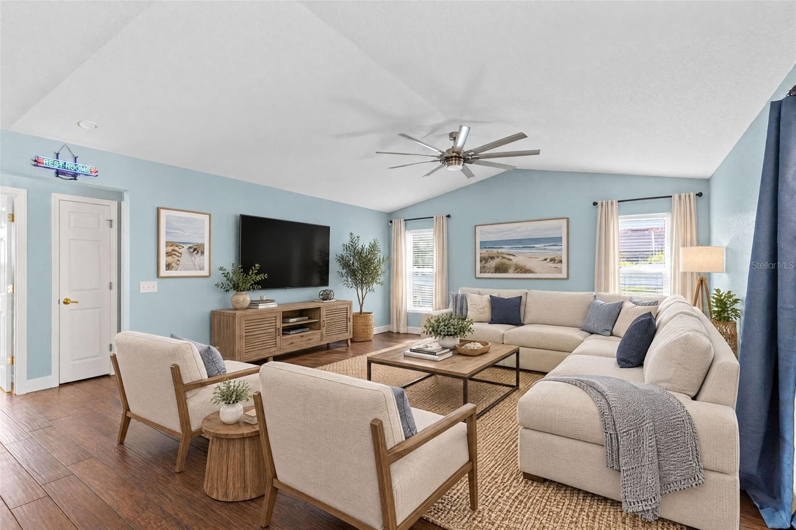 Single Family Residence at 2625 HIGHLANDS VUE CT, LAKELAND, photo 5 of 42