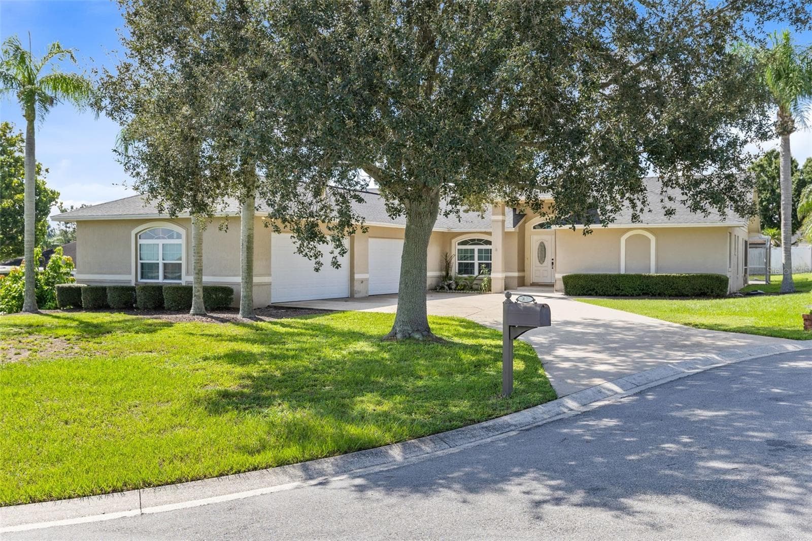 Single Family Residence at 2625 HIGHLANDS VUE CT, LAKELAND, photo 40 of 42