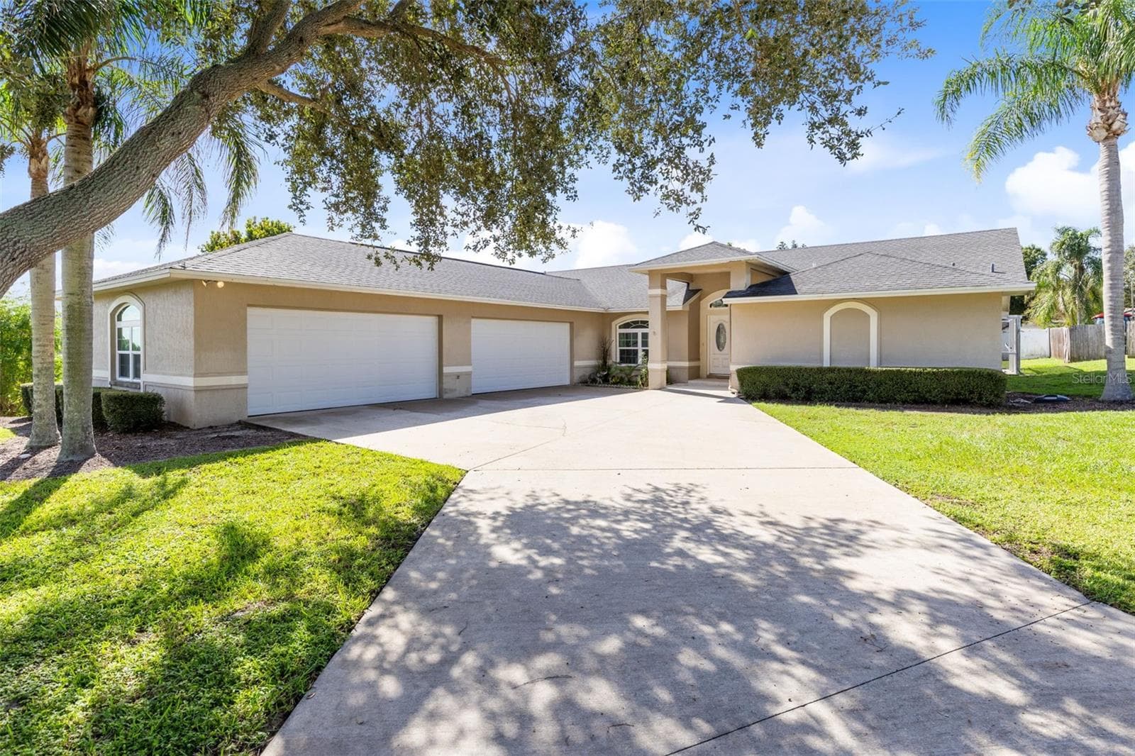 Single Family Residence at 2625 HIGHLANDS VUE CT, LAKELAND, photo 41 of 42