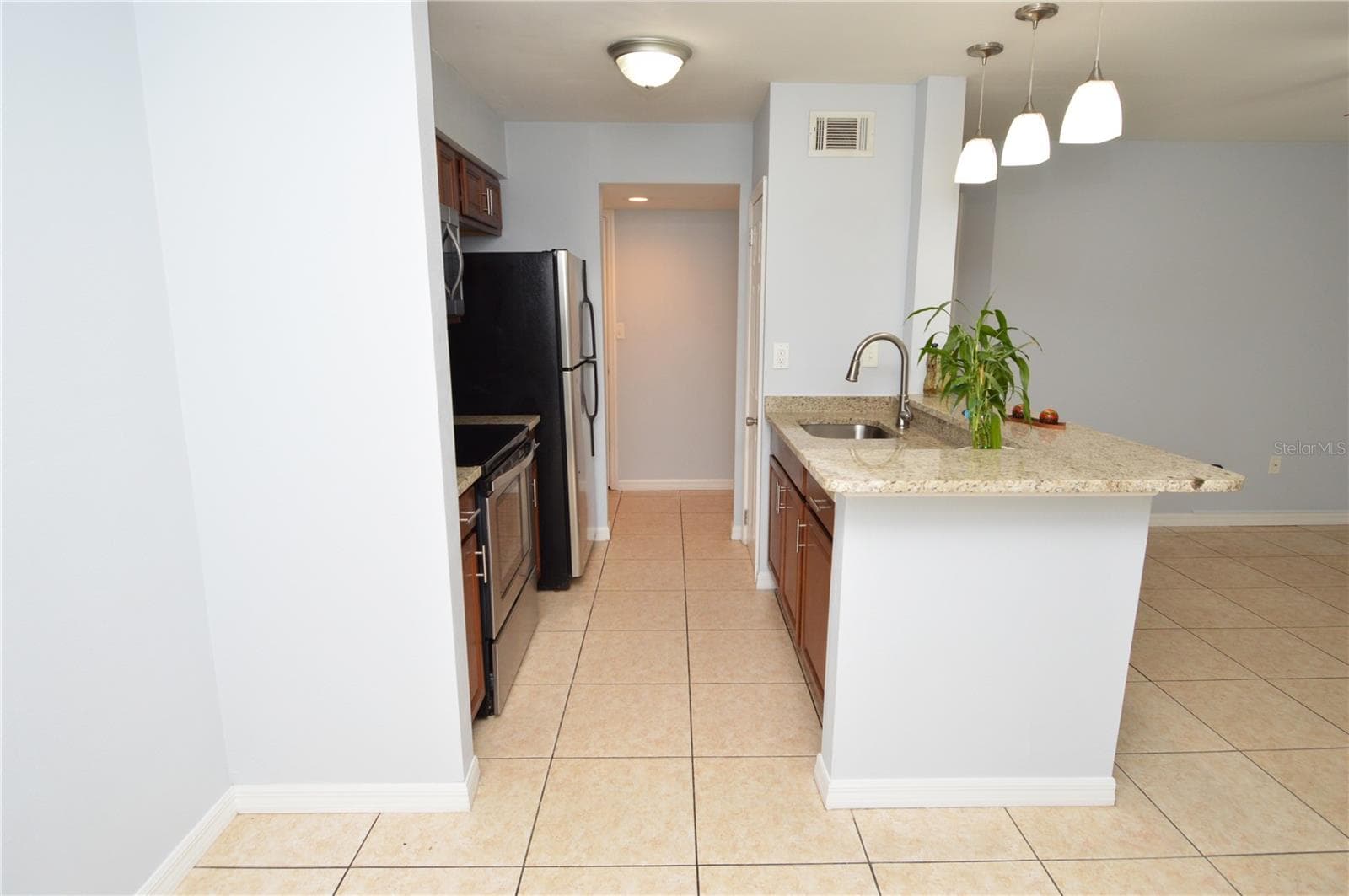 Condominium at 8617 FANCY FINCH DR #101, TAMPA, photo 6 of 87