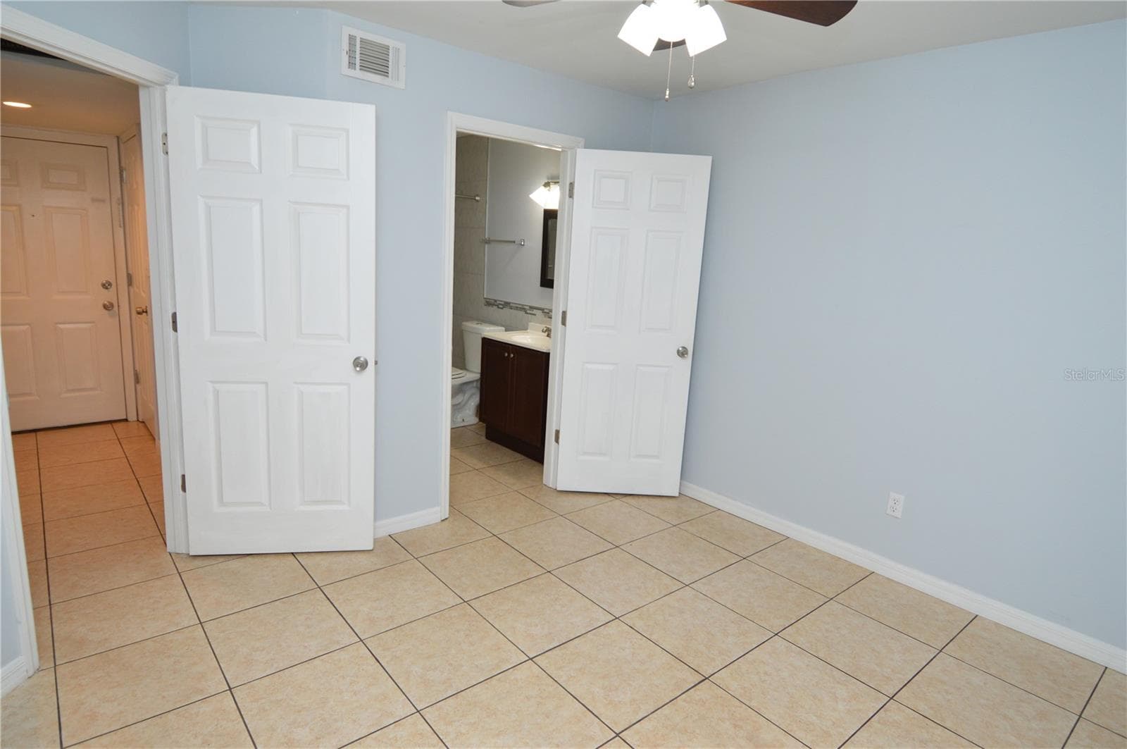 Condominium at 8617 FANCY FINCH DR #101, TAMPA, photo 27 of 87