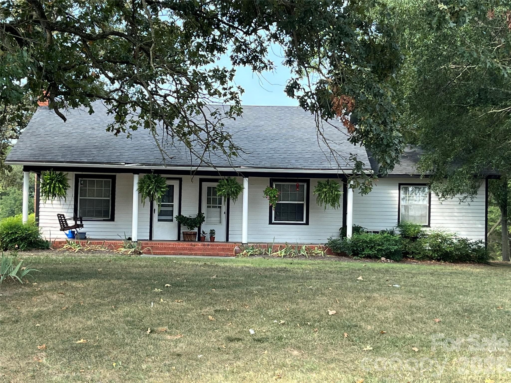 Single Family Residence at 5810 Wolf Pond Road, Monroe, photo 2 of 13