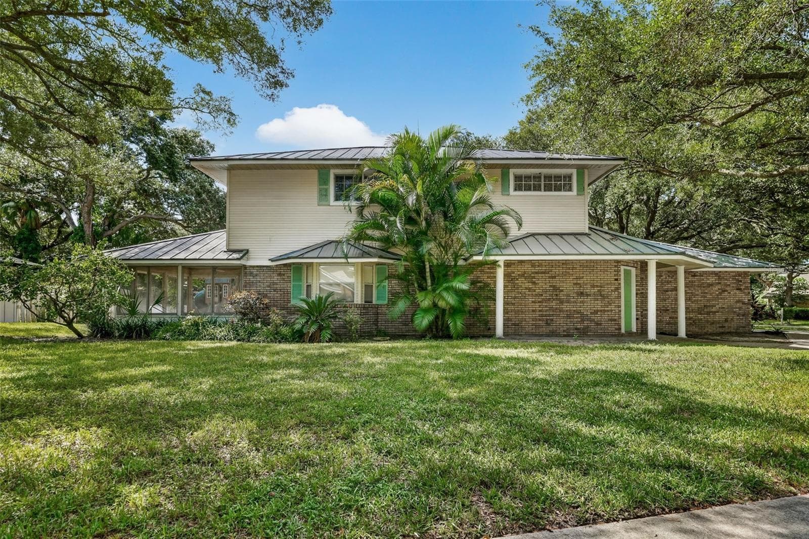 Single Family Residence at 6812 ARBOR OAKS DR, BRADENTON, photo 4 of 68