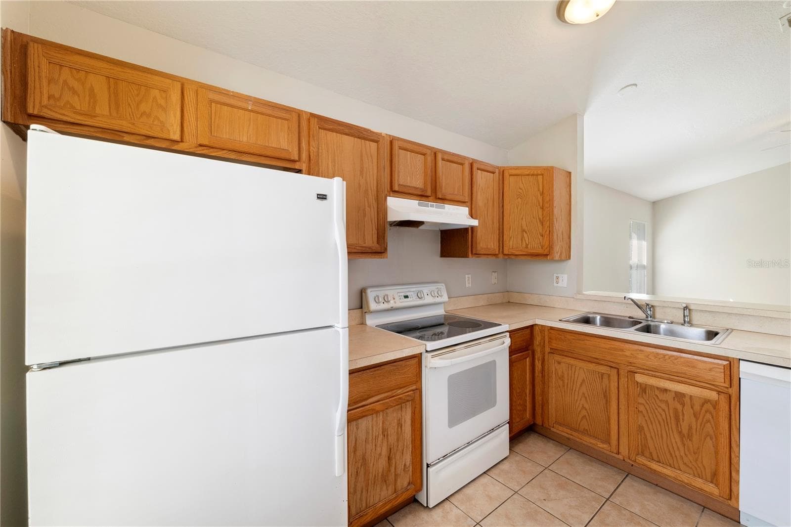 Kitchen - 8503 PLUMERIA AVE, ORLANDO