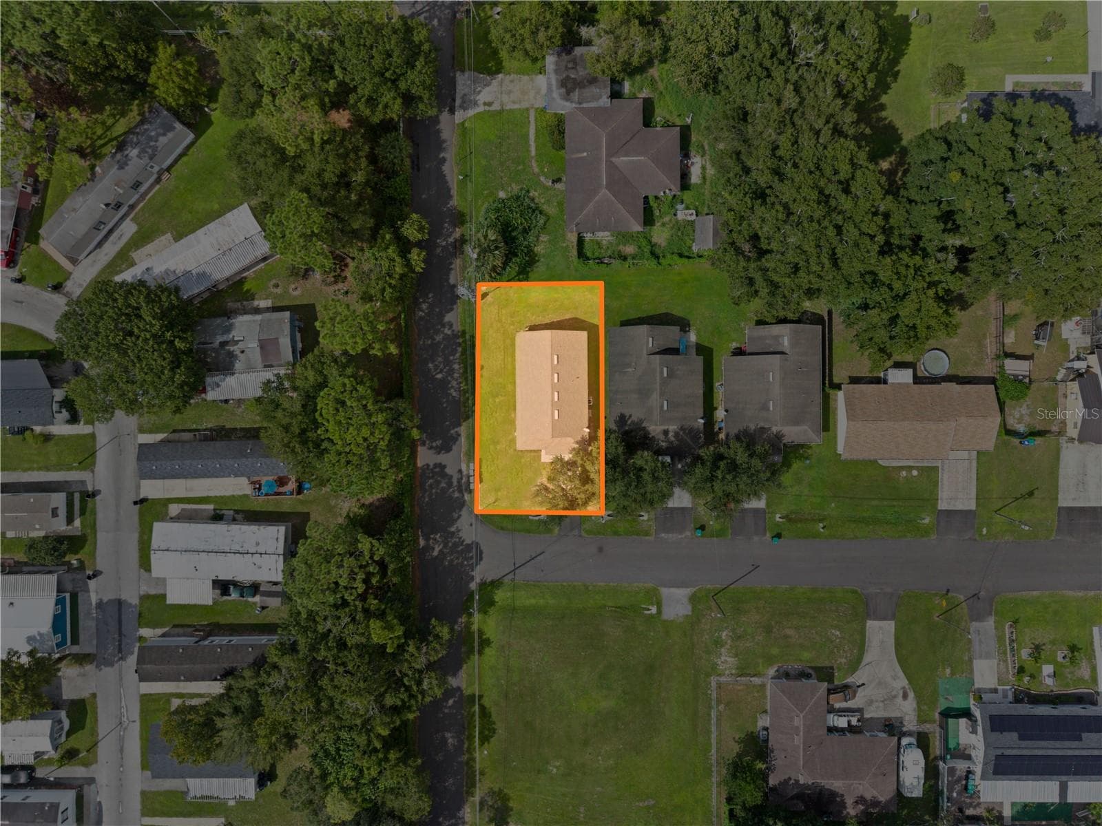 Lot lines - 8503 PLUMERIA AVE, ORLANDO