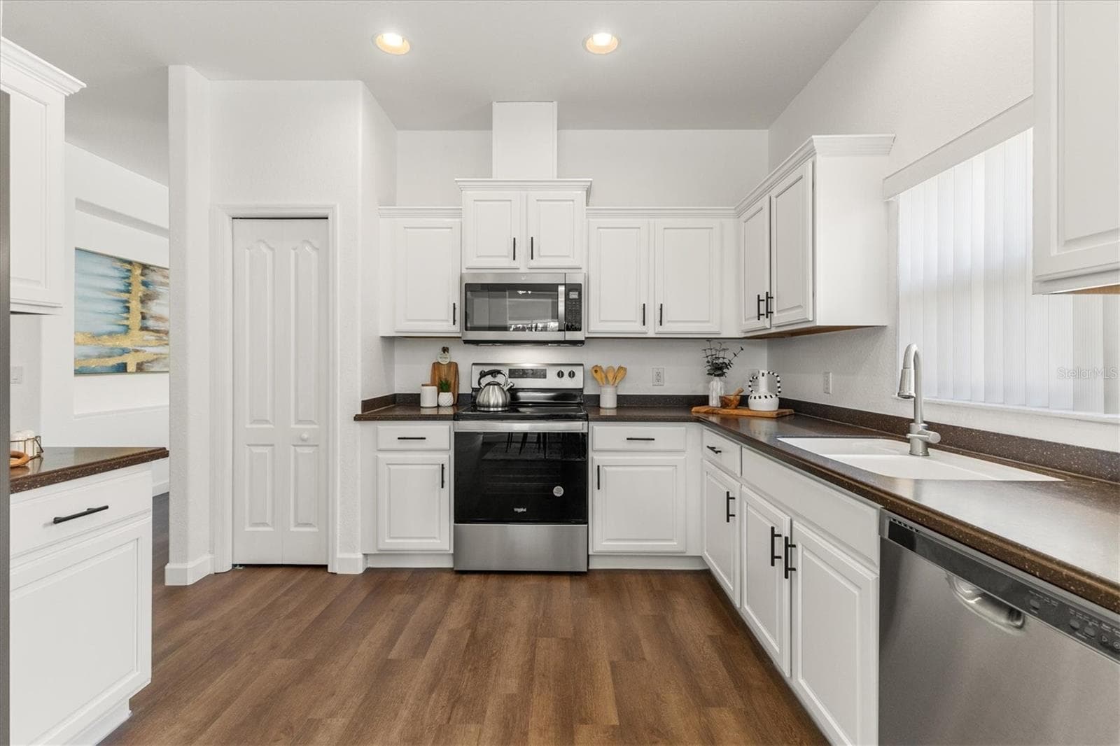 Kitchen - 11504 DANCING RIVER DR, VENICE