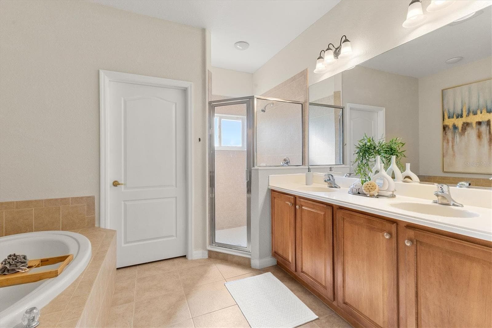 Master bathroom - 11504 DANCING RIVER DR, VENICE